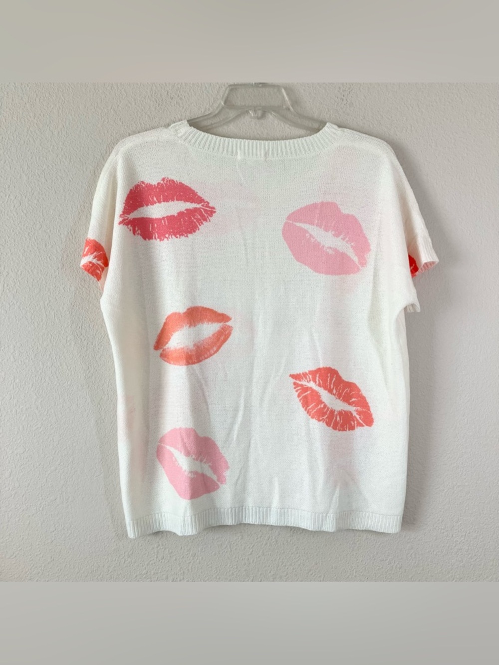 ENTRO Lip Print Lightweight Sweater L Novelty Kiss Graphic Quirky Chic Summer - Picture 8 of 9